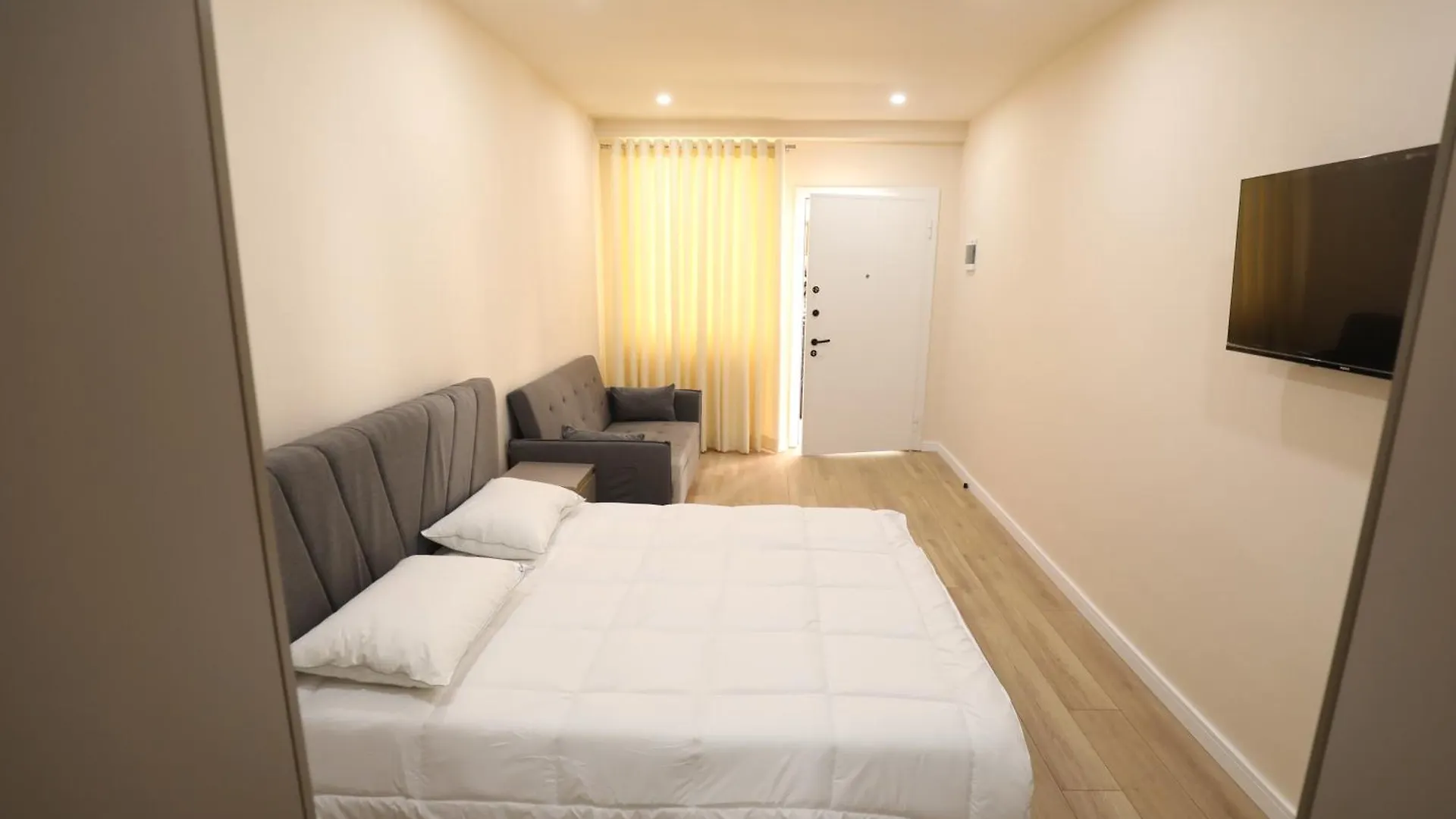 Hoy Bnb Room 4 Pogradec Holiday home